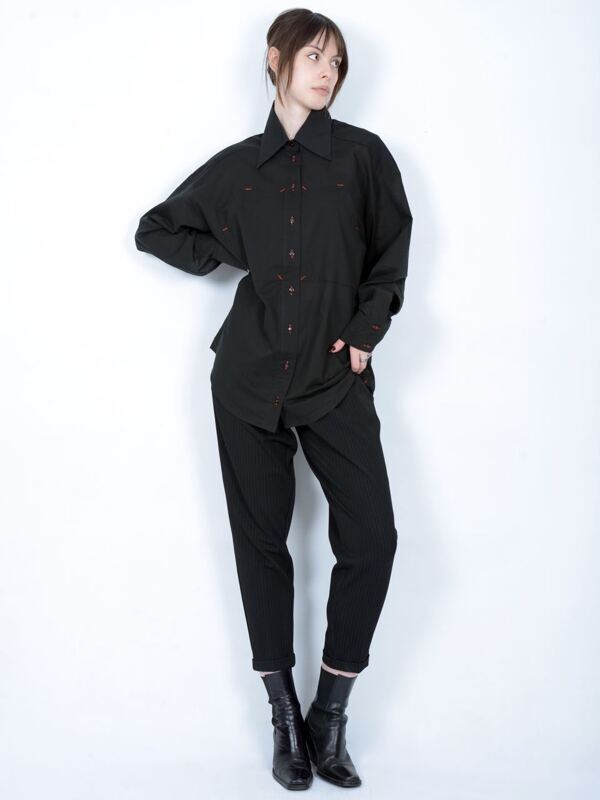 Shirt "Red scratch", black